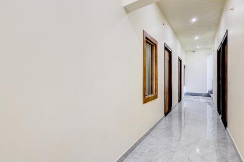 Hotel O Dream Inn,,4 star