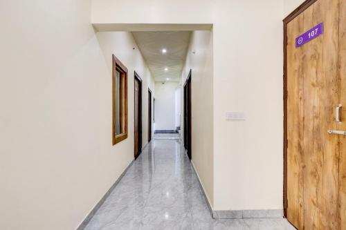 Hotel O Dream Inn,,4 star