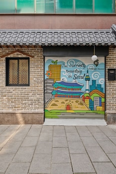 halfrest hostel jongno insa