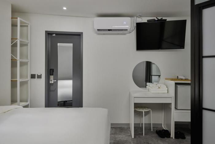 halfrest hostel jongno insa