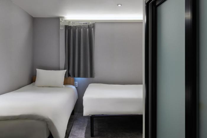 halfrest hostel jongno insa