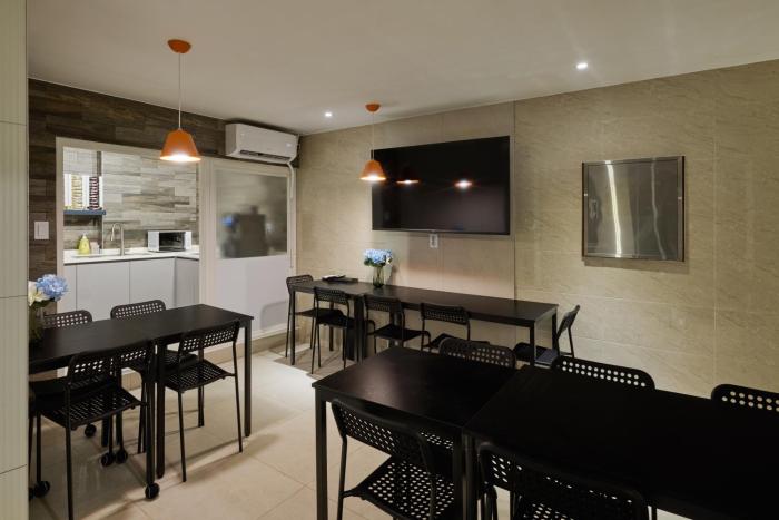 halfrest hostel jongno insa