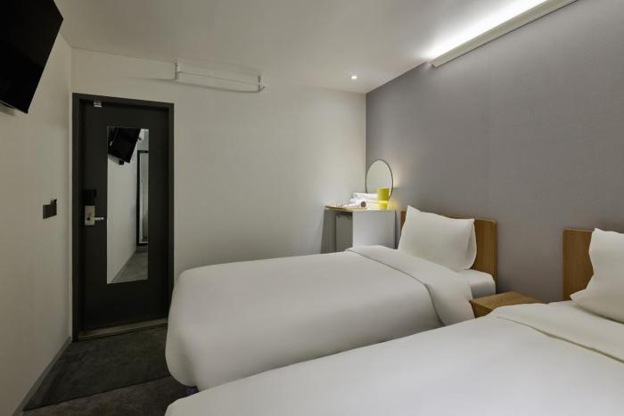 halfrest hostel jongno insa