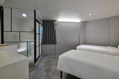 halfrest hostel jongno insa