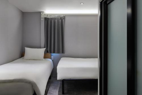 halfrest hostel jongno insa