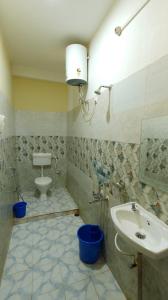 madhu guesthouse