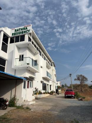 yercaud rathna residency