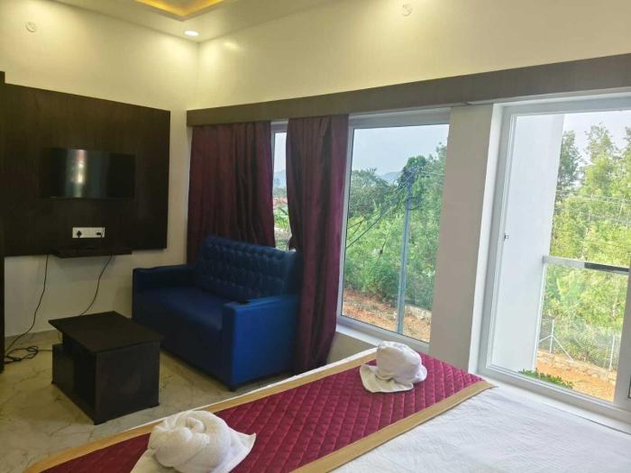 yercaud rathna residency