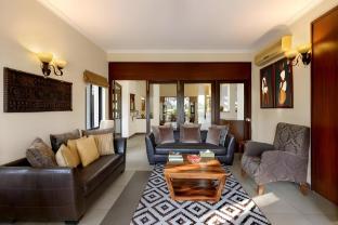 4 lake view manesar golf villa