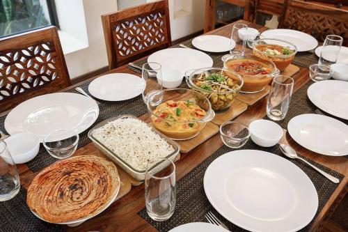 4 lake view manesar golf villa
