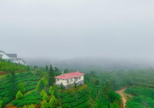 aruvi vagamon by voye homes