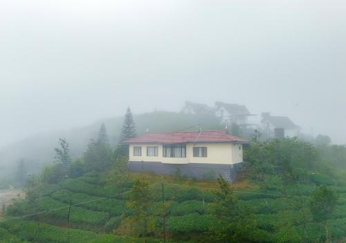 aruvi vagamon by voye homes
