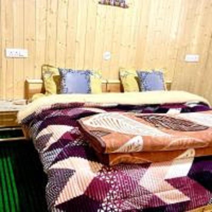 the vajra homestay by stayapart