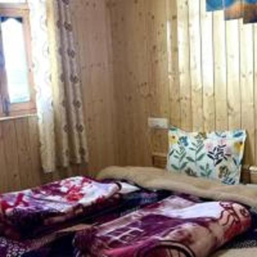 the vajra homestay by stayapart