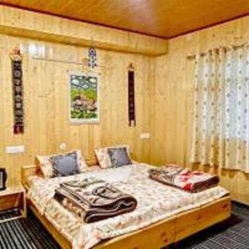 the vajra homestay by stayapart