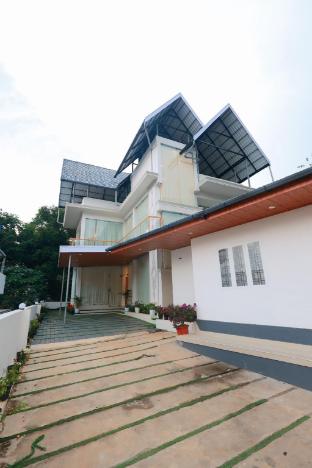 gmg gardens luxury villa munnar
