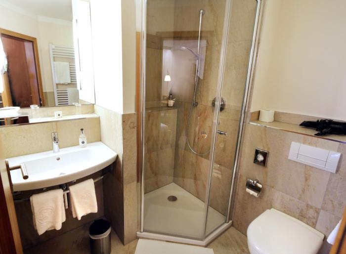 hotel bayerischer hof