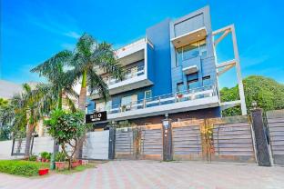 hotel o omaxe city centre gurgaon