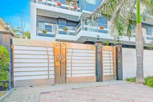 hotel o omaxe city centre gurgaon