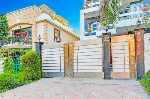 hotel o omaxe city centre gurgaon