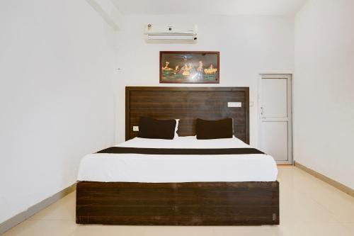 Hotel O Royal,,4 star