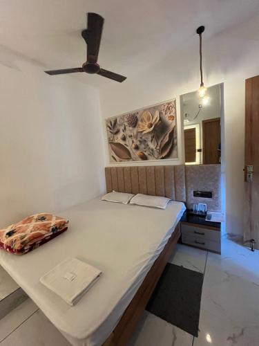mahaveer lodge
