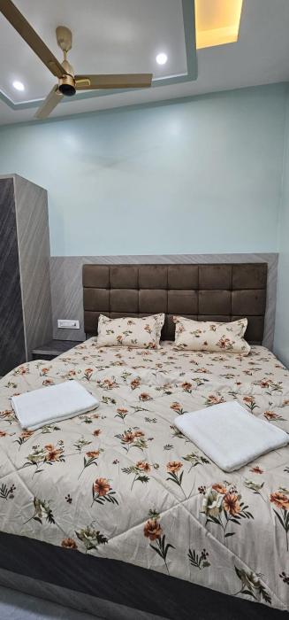 kashi om vilas homestay