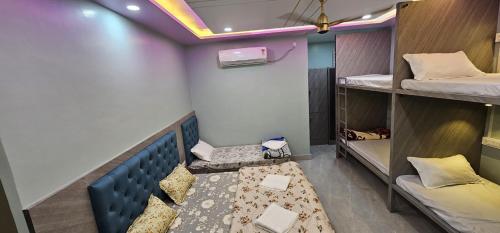 kashi om vilas homestay