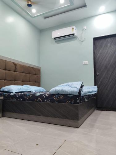 kashi om vilas homestay