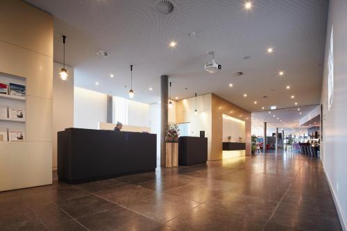 Modern Times Hotel, Vevey, A Tribute Portfolio Hotel,Corseaux>>Chardonne,4 star