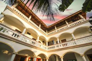 sk grand villa heritage inn