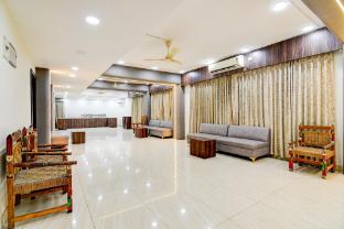 Hotel O By Oyo R Johnson,Plot No. 134Newton, Street No. 92,4 star