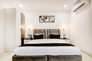 collection o the grand villa