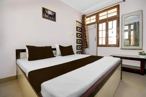 Hotel O New Shagun Vatika Lawn & Hotel,,4 star