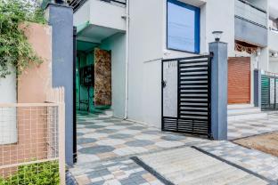 hotel o runway service apartment
