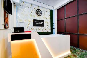 townhouse oak townhouse oak kumhrar archeological park hotel k