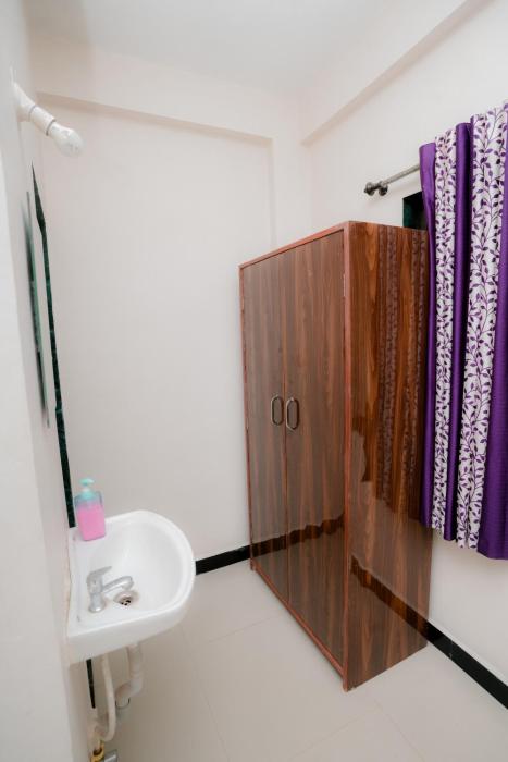 aashray guestroom
