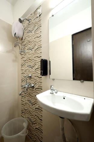 gagal home service apartment goregaon east