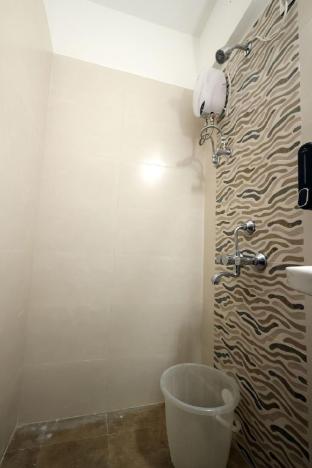 gagal home service apartment goregaon east