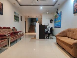 sidhivinayak resort devbag sangam beach
