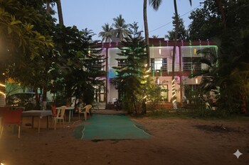 sidhivinayak resort devbag sangam beach