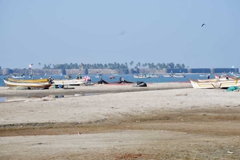 sidhivinayak resort devbag sangam beach