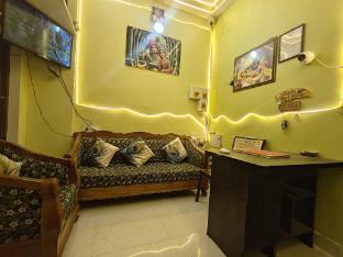 kanha p guest house