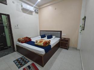 kanha p guest house