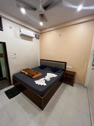 kanha p guest house