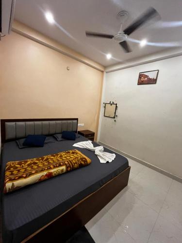 kanha p guest house