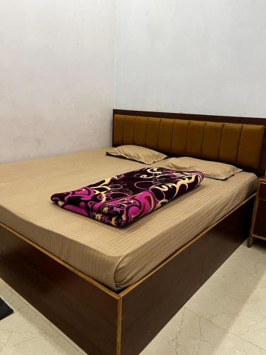 kanha p guest house