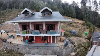 Cherna Danda Resort,,2 star