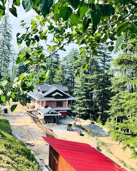Cherna Danda Resort,,2 star