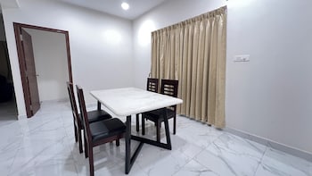 lushvistas serviced apartment